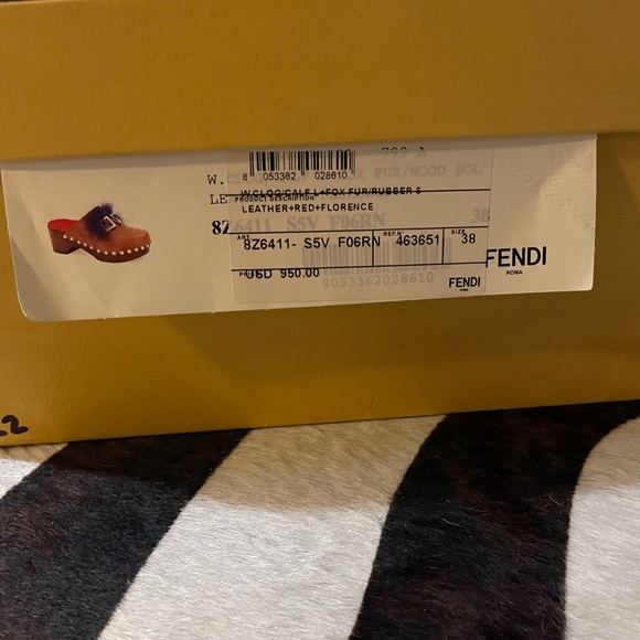 NWT Fendi Brown 👹 Clogs Size 8 🤎❤️💜 - Picture 5 of 8